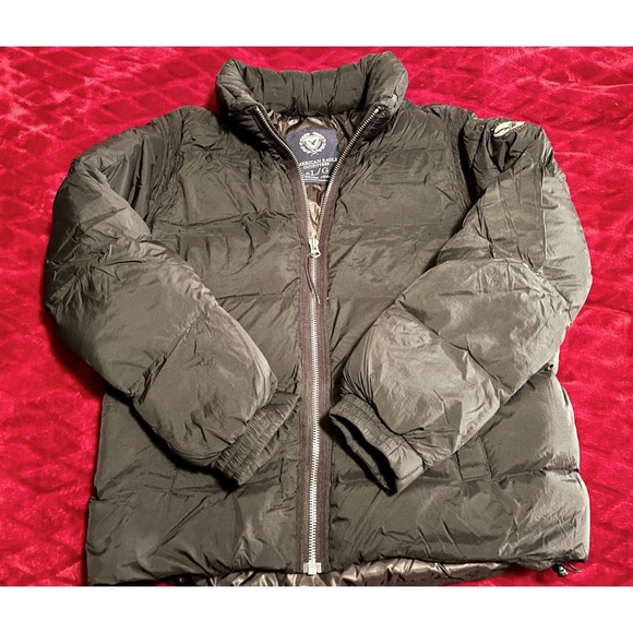 American Eagle Puffer Jacket - Picture 2 of 8